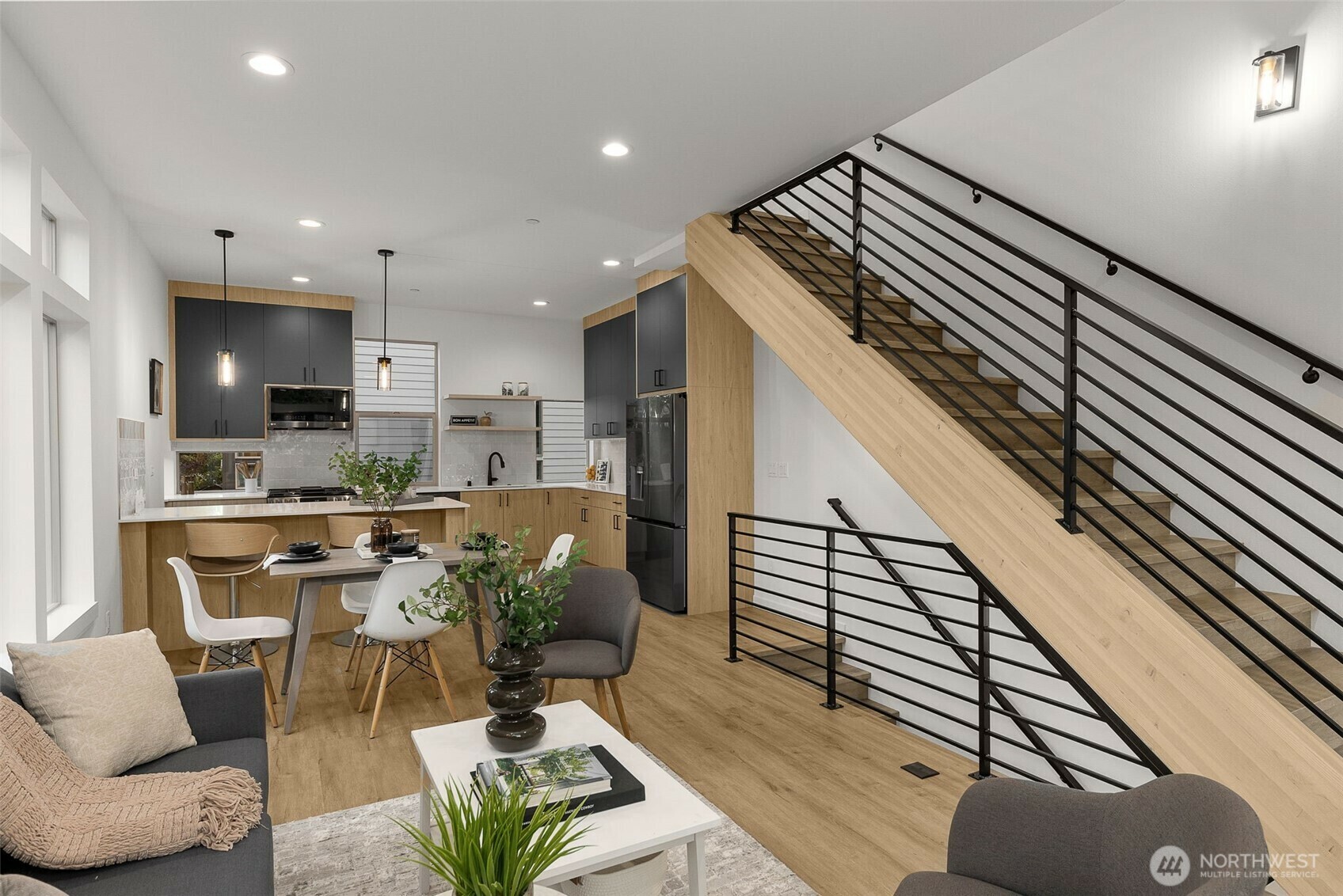 Property Photo: 4426 Midvale Avenue N WA 98103