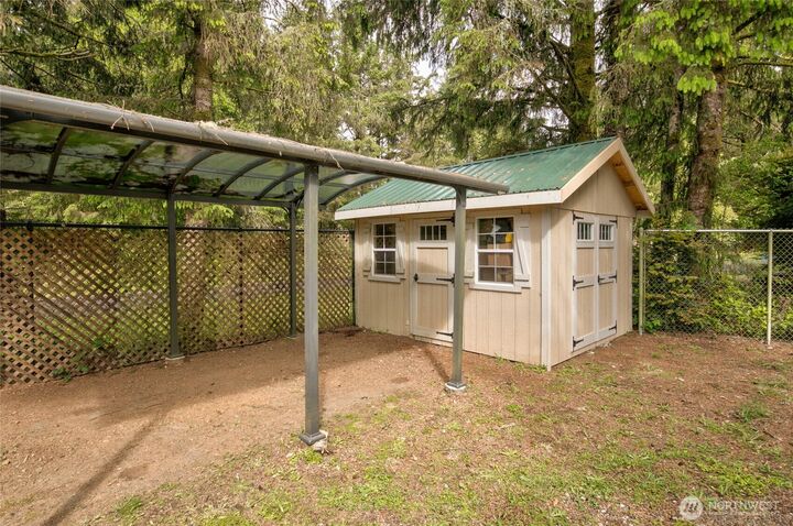 Property Photo:  770  Duck Lake Drive SE  WA 98569 