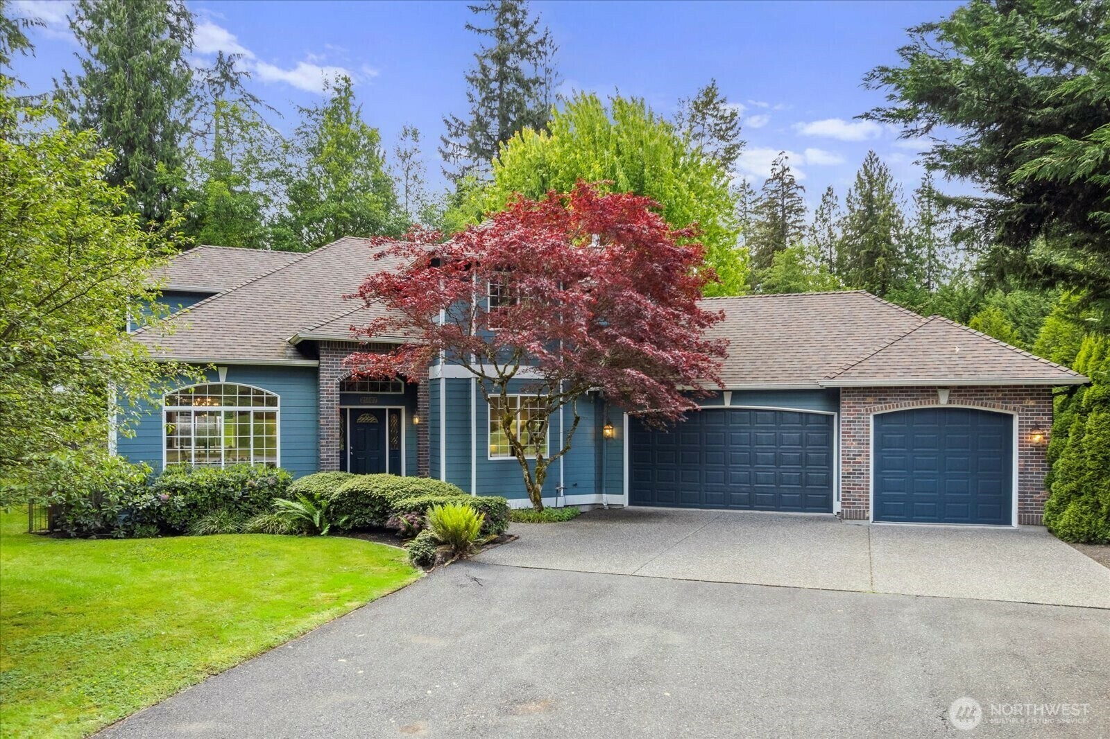 Property Photo: 21407 NE 186th Street WA 98077