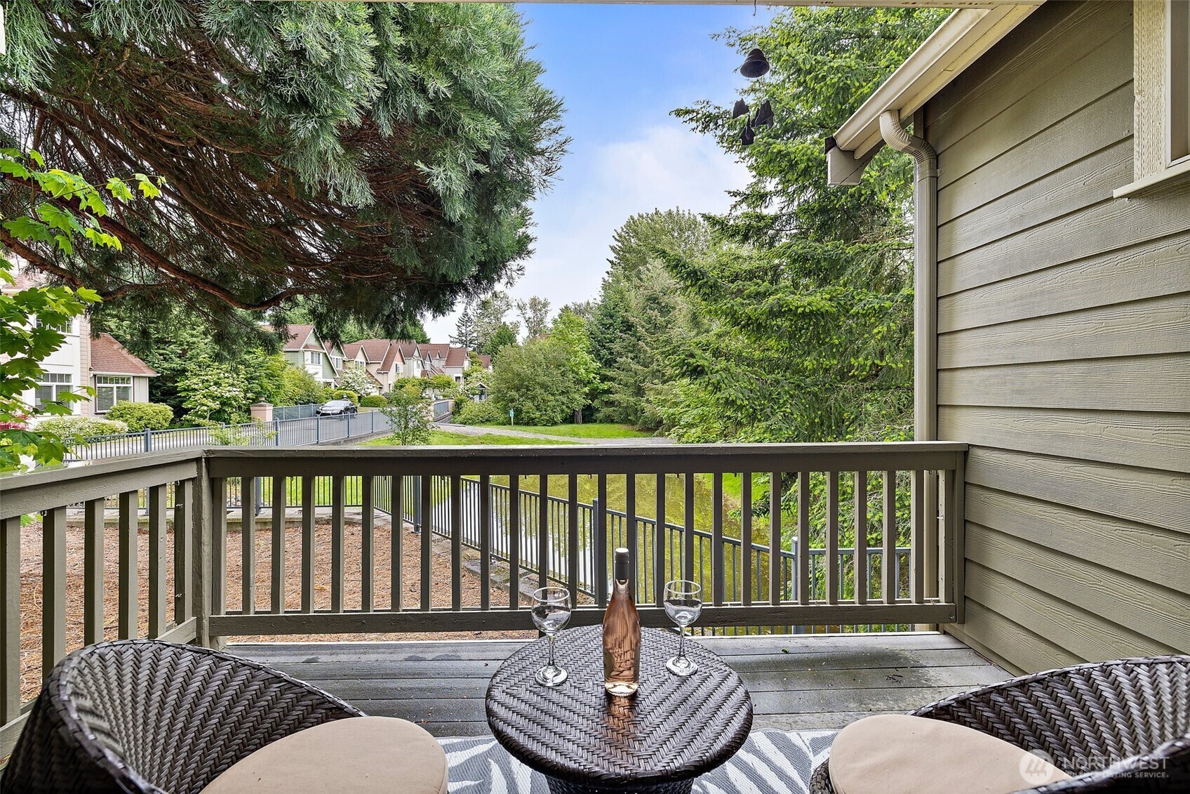 Property Photo:  11423 SE 259th Street 101  WA 98030 