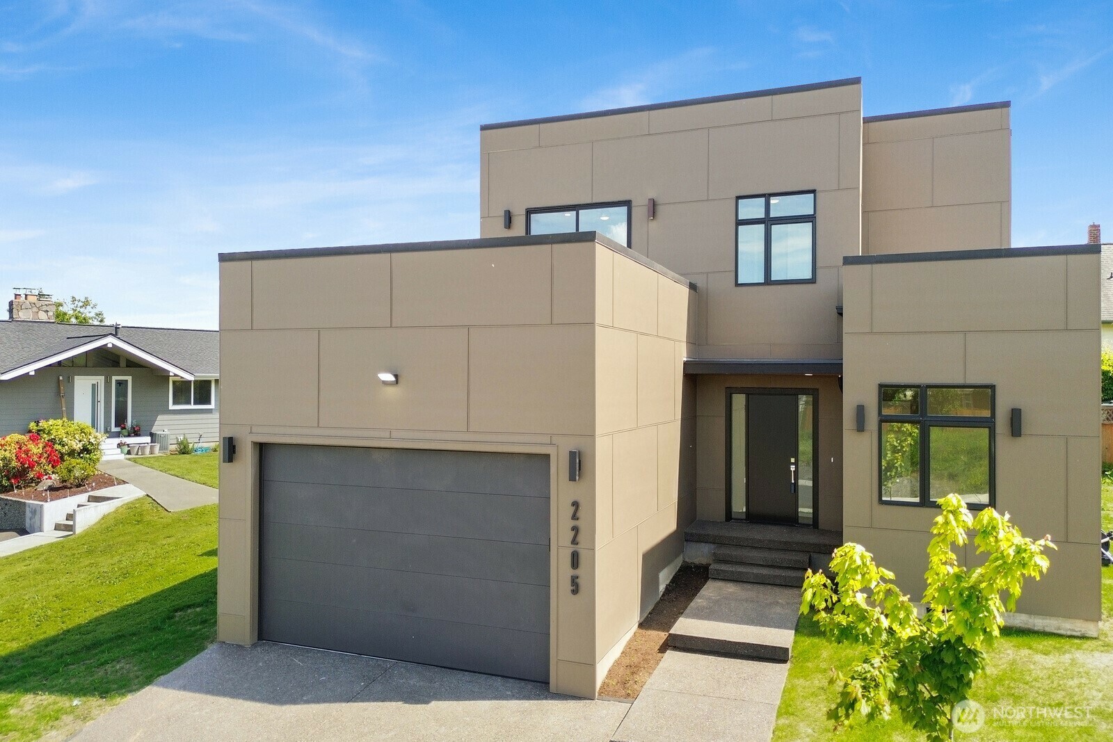 Property Photo: 2205 Vista Springs Lane WA 98248