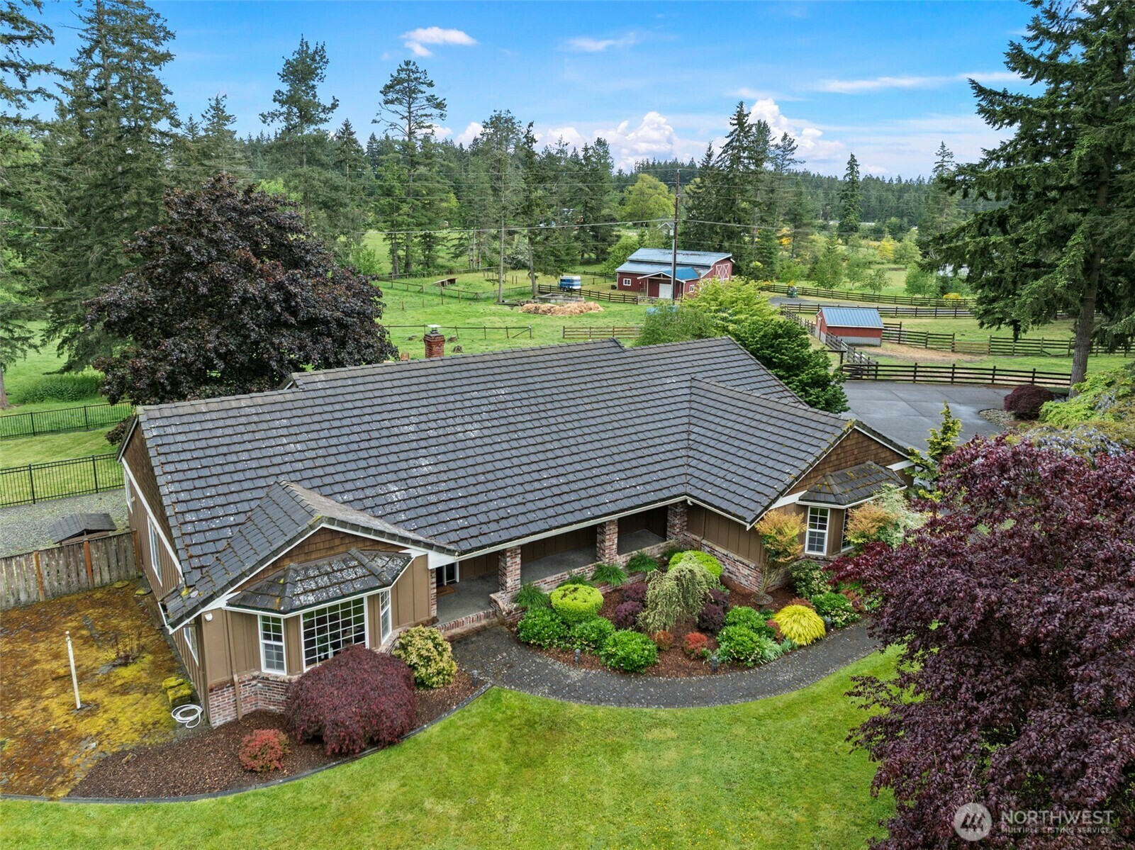 Property Photo: 20460 Noll Road NE WA 98370