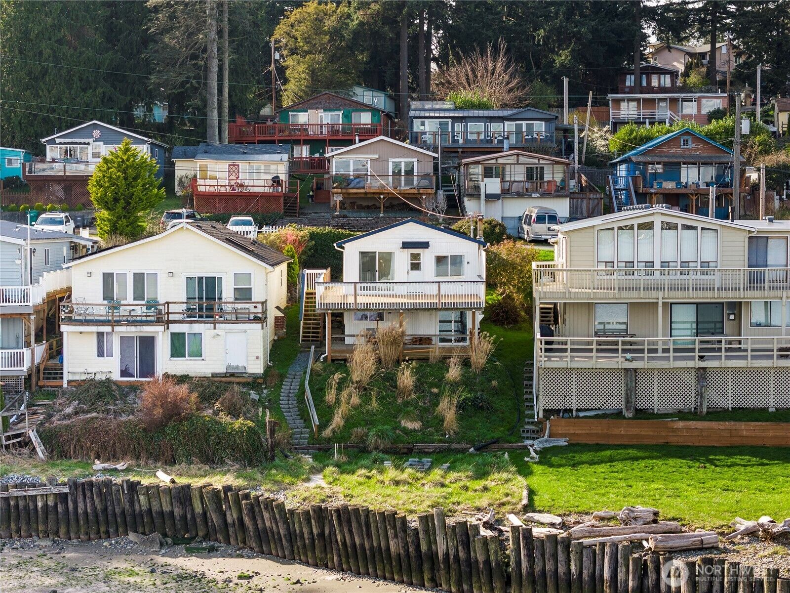 Property Photo: 7513 Hermosa Beach Road WA 98271