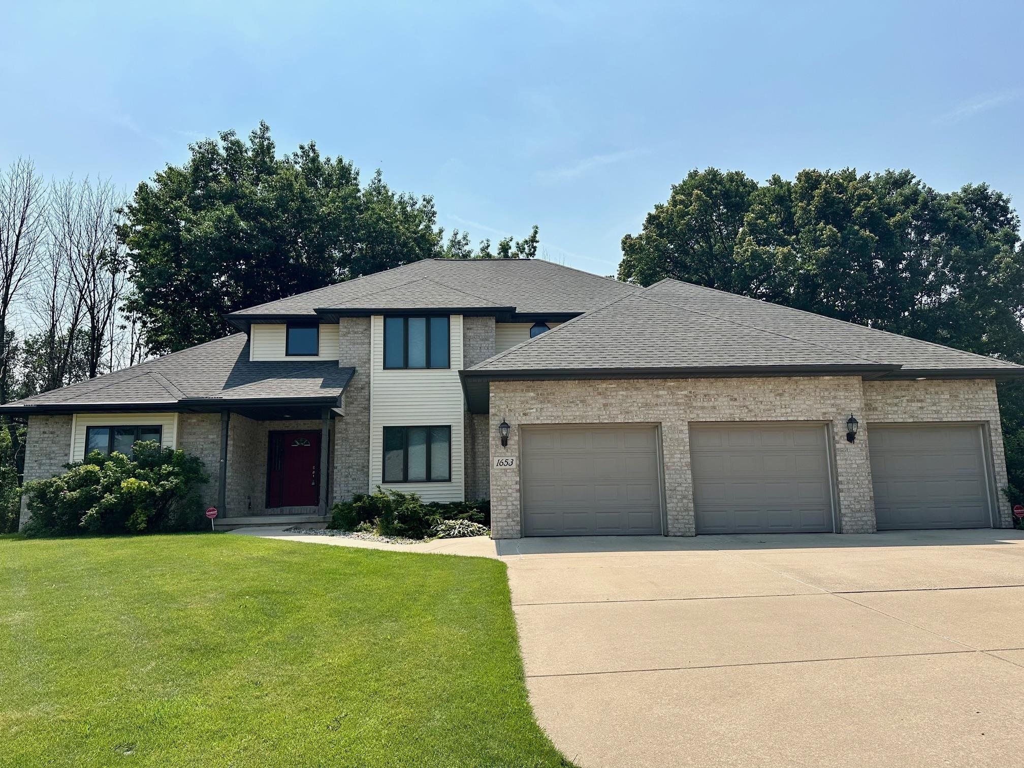 Property Photo: 1653 Crimson Court WI 54115
