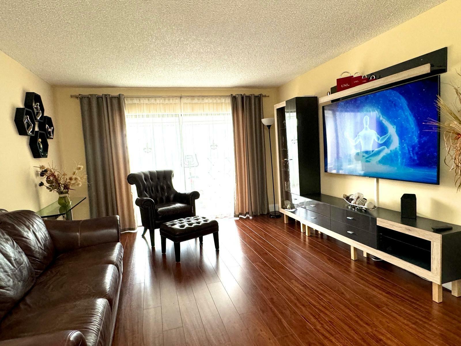 Property Photo: 9355 SW 8th Street 417 FL 33428