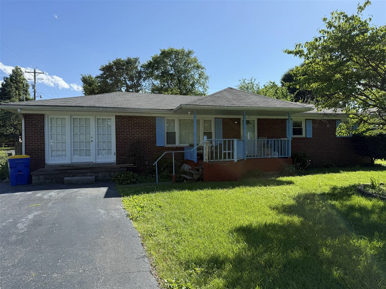 Property Photo: 124 Springhill Avenue KY 42101