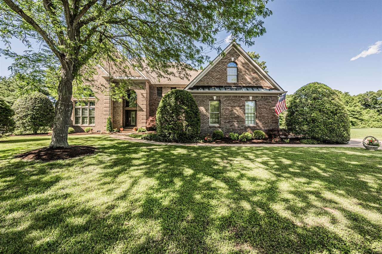 Property Photo: 1818 Todd Trace KY 42103