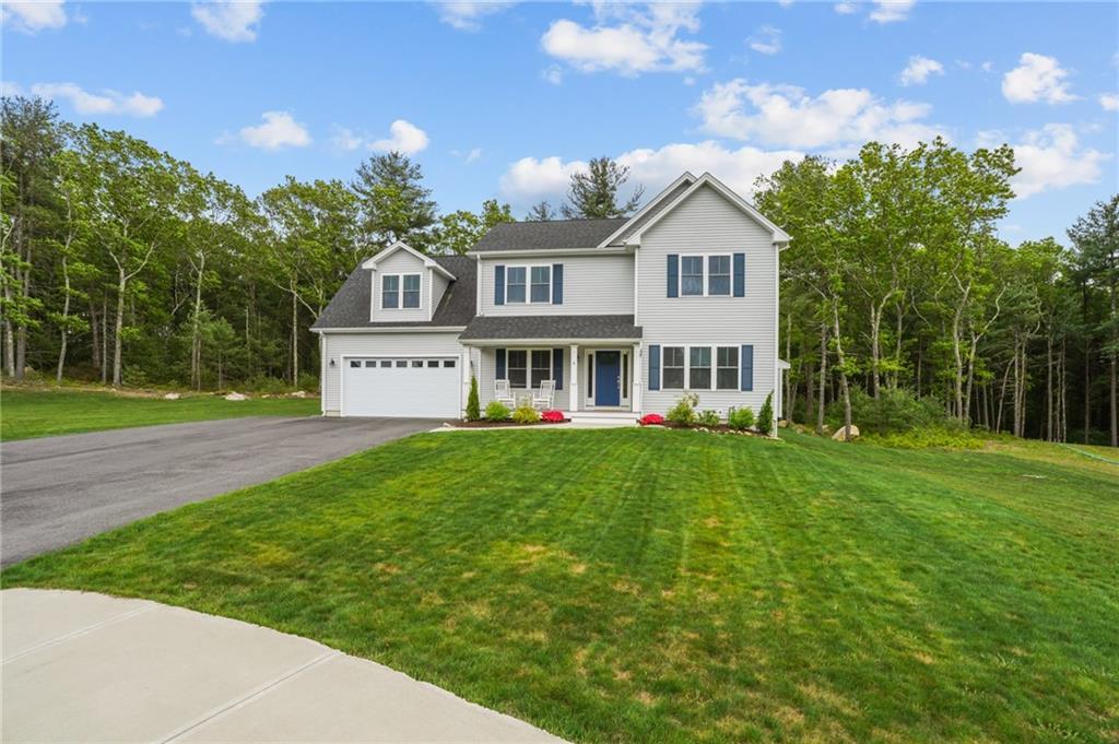Property Photo:  4 Overlook Circle  RI 02816 