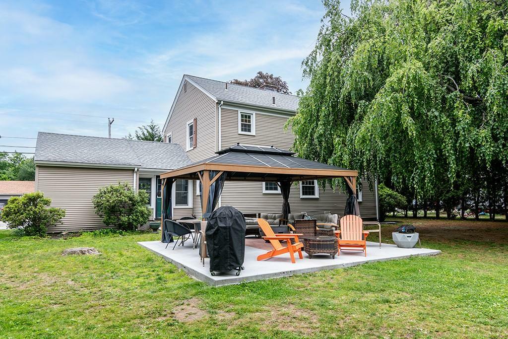 Property Photo: 1390 New London Avenue RI 02920