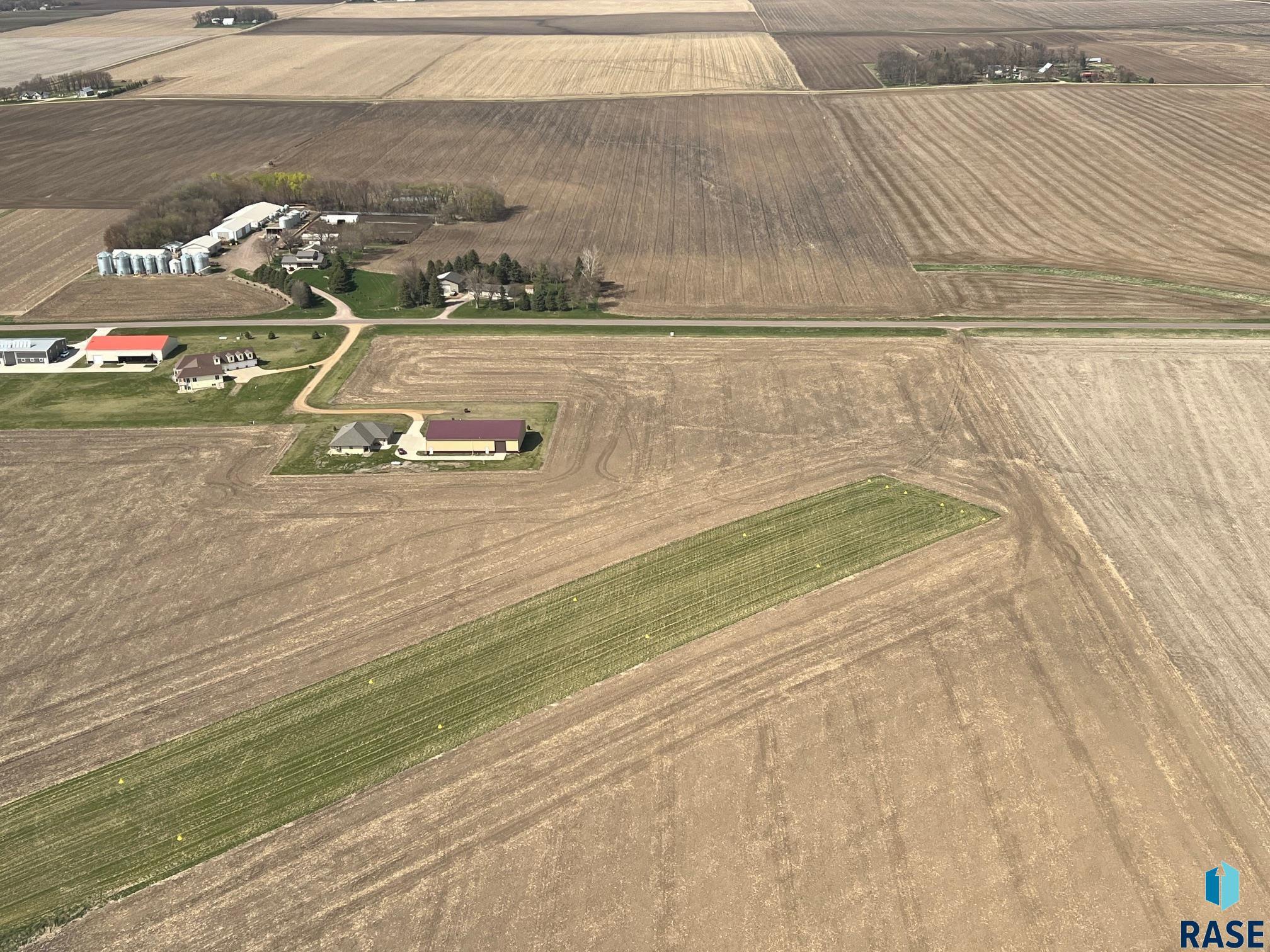 Property Photo:  1942 Airport Rd N  IA 51241 