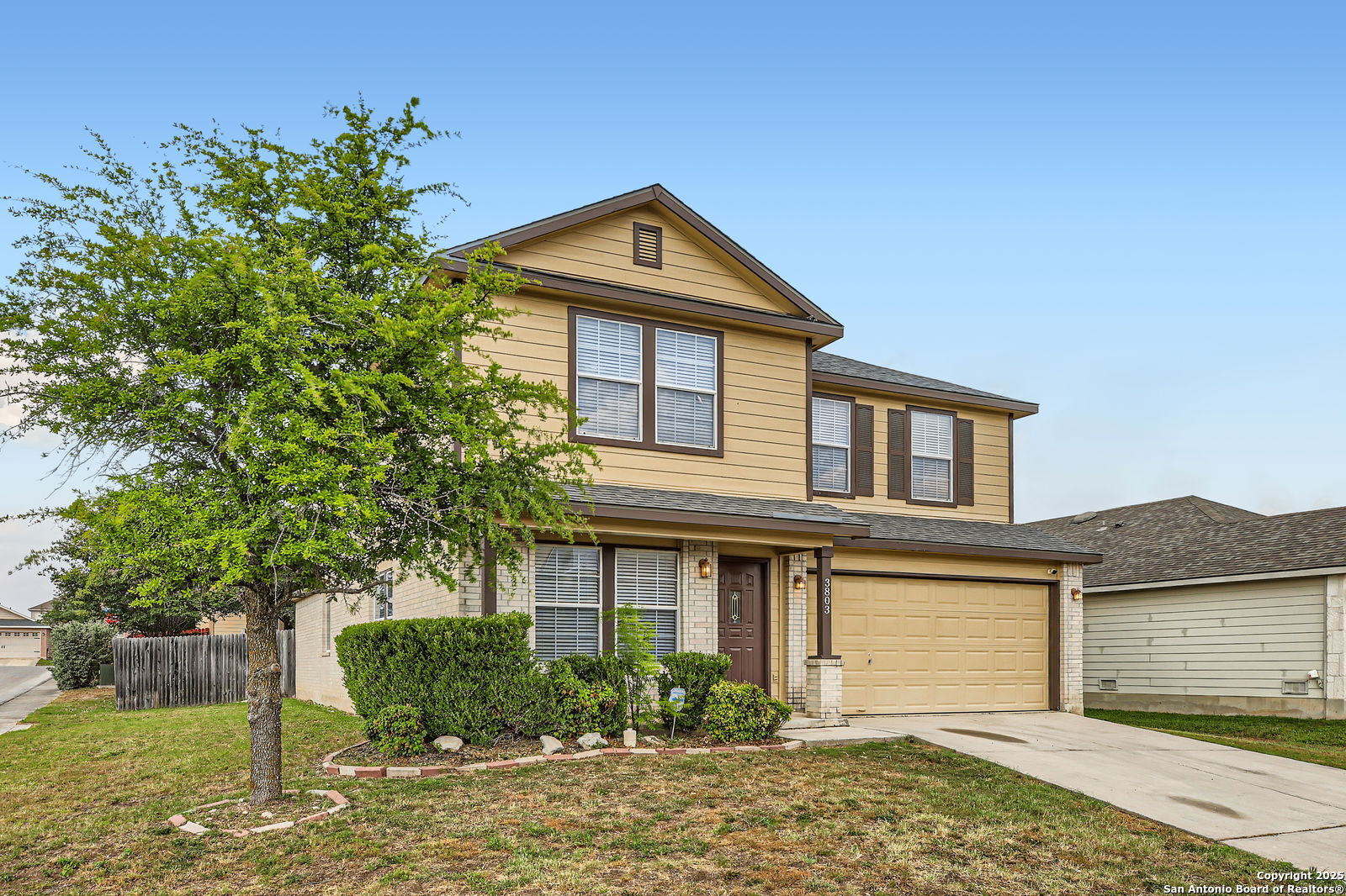 Property Photo: 3803 Ponderosa Bnd TX 78261