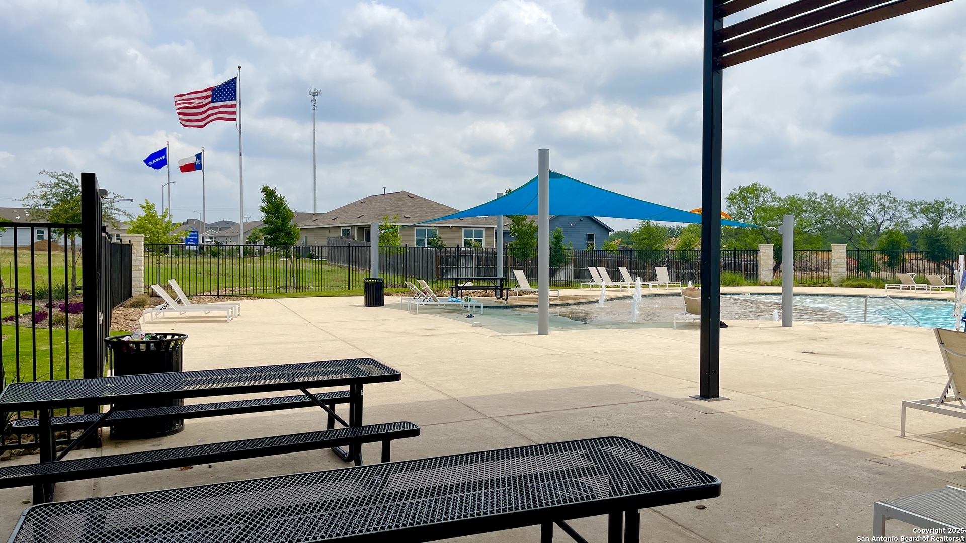Property Photo: 4211 Cove TX 78223