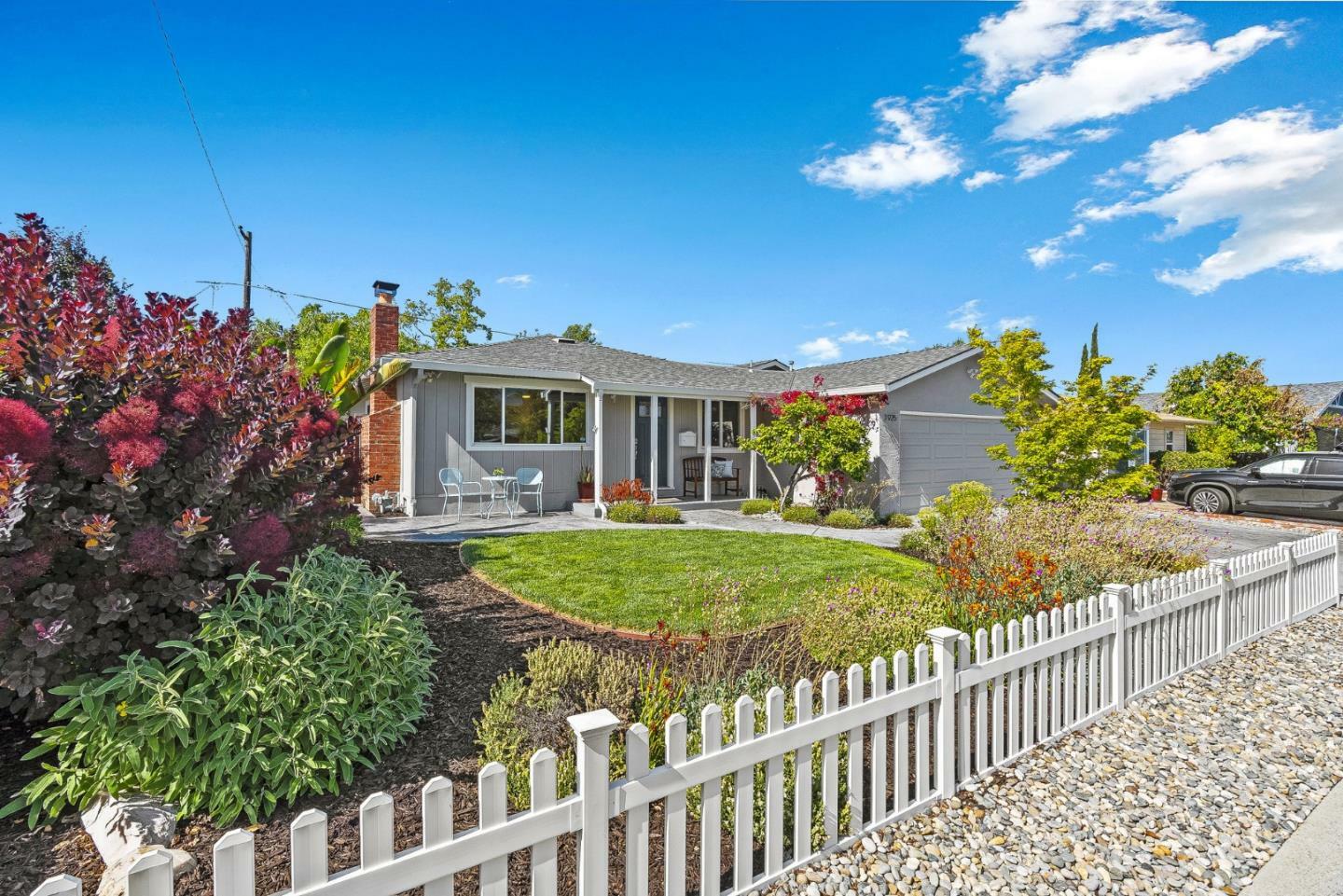 Property Photo: 1925 Adelaide Way CA 95124