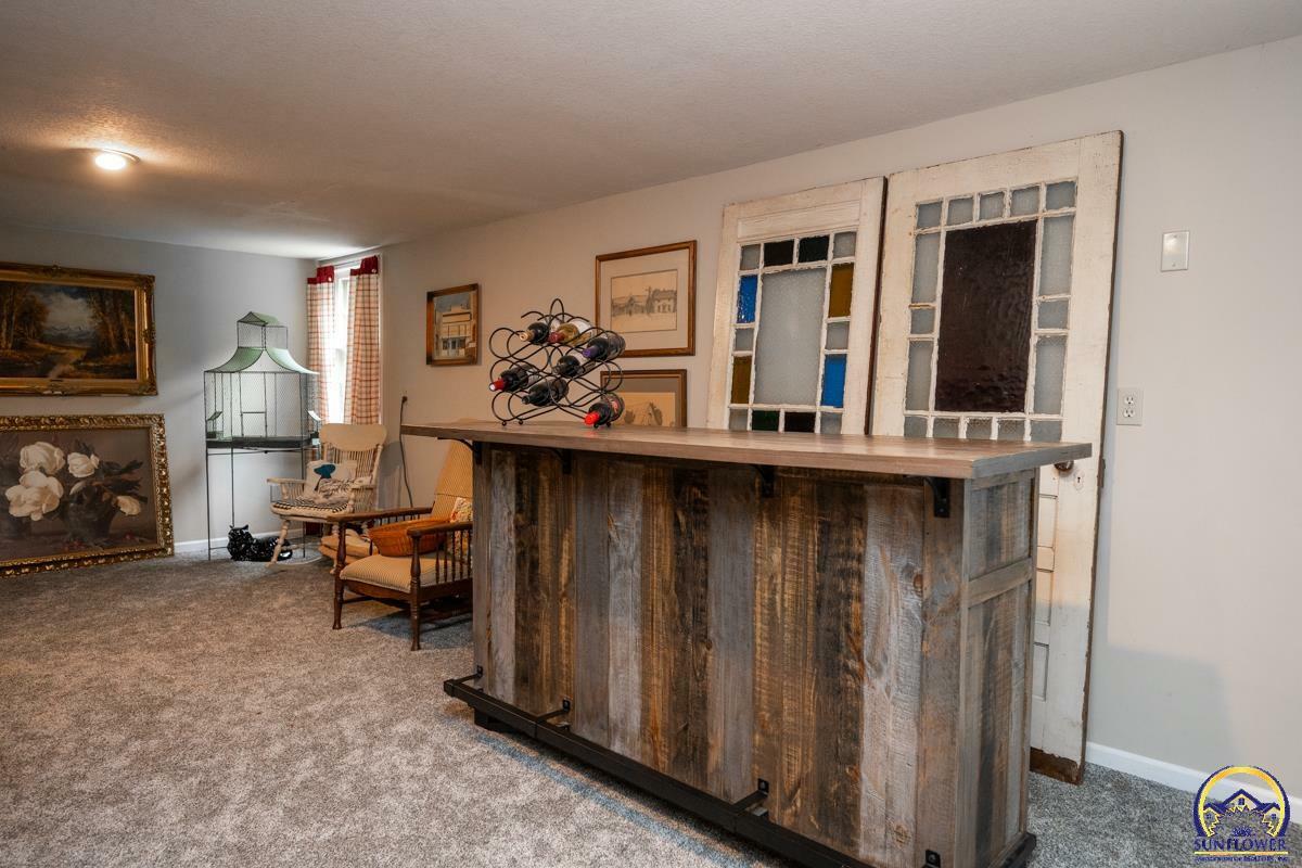 Property Photo: 6649 NW Elmont Rd KS 66618