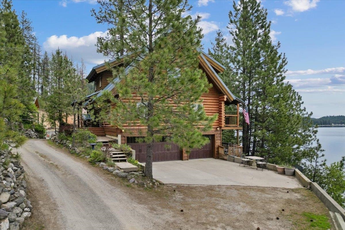 3947 N Deer Lake Rd  Loon Lake WA 99148 photo