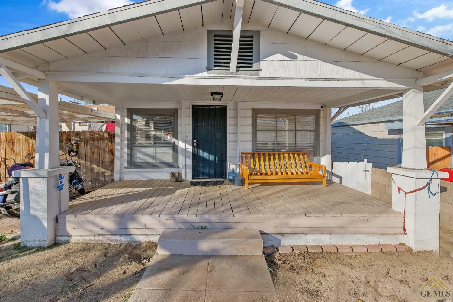 210 B Street  Taft CA 93268 photo