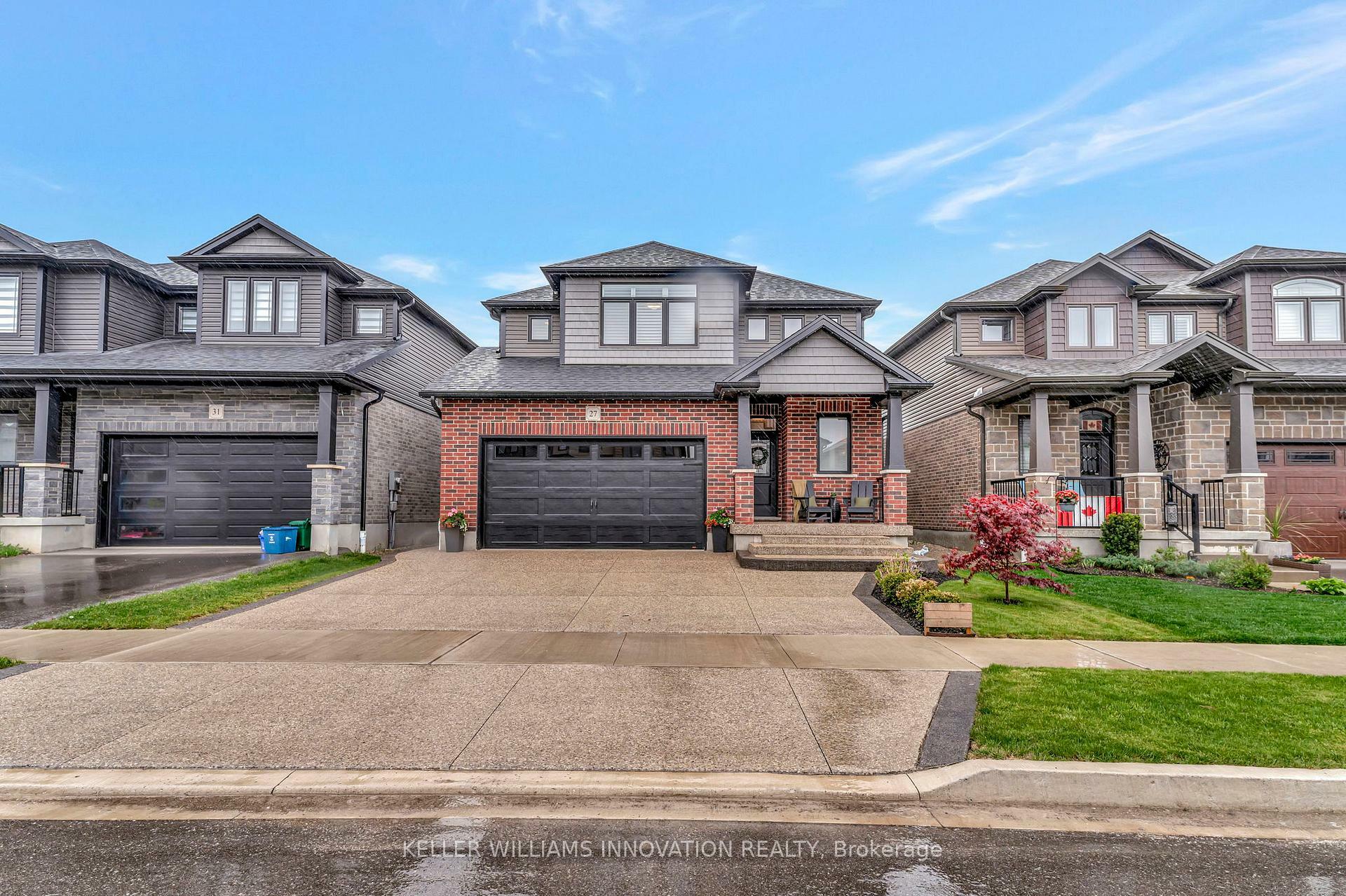 Property Photo: 27 Queensgate Crescent ON N0B 1M0