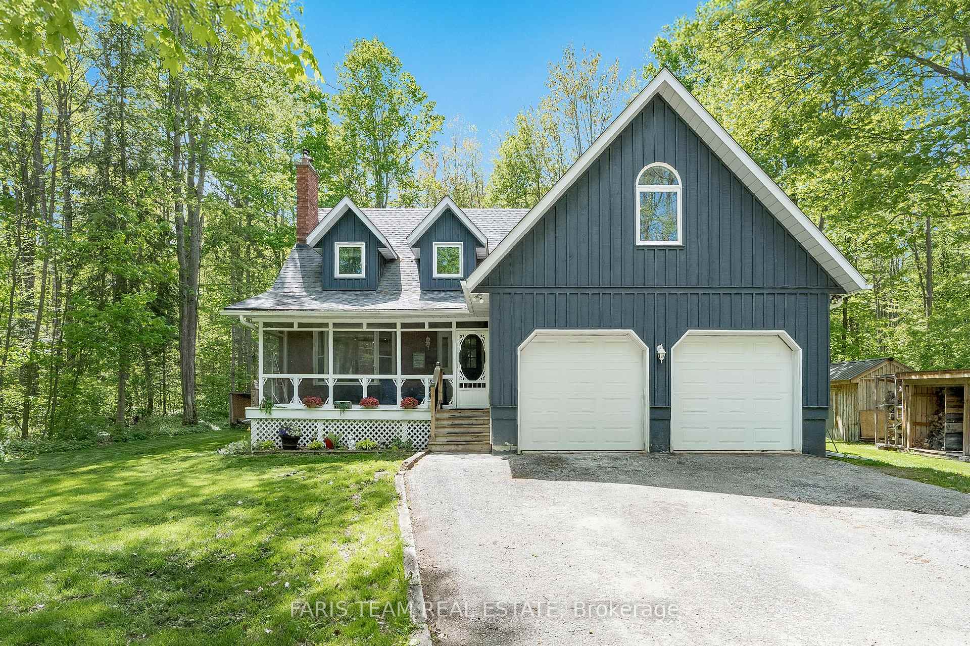 Property Photo: 47 Deer Lane ON L0M 1J0