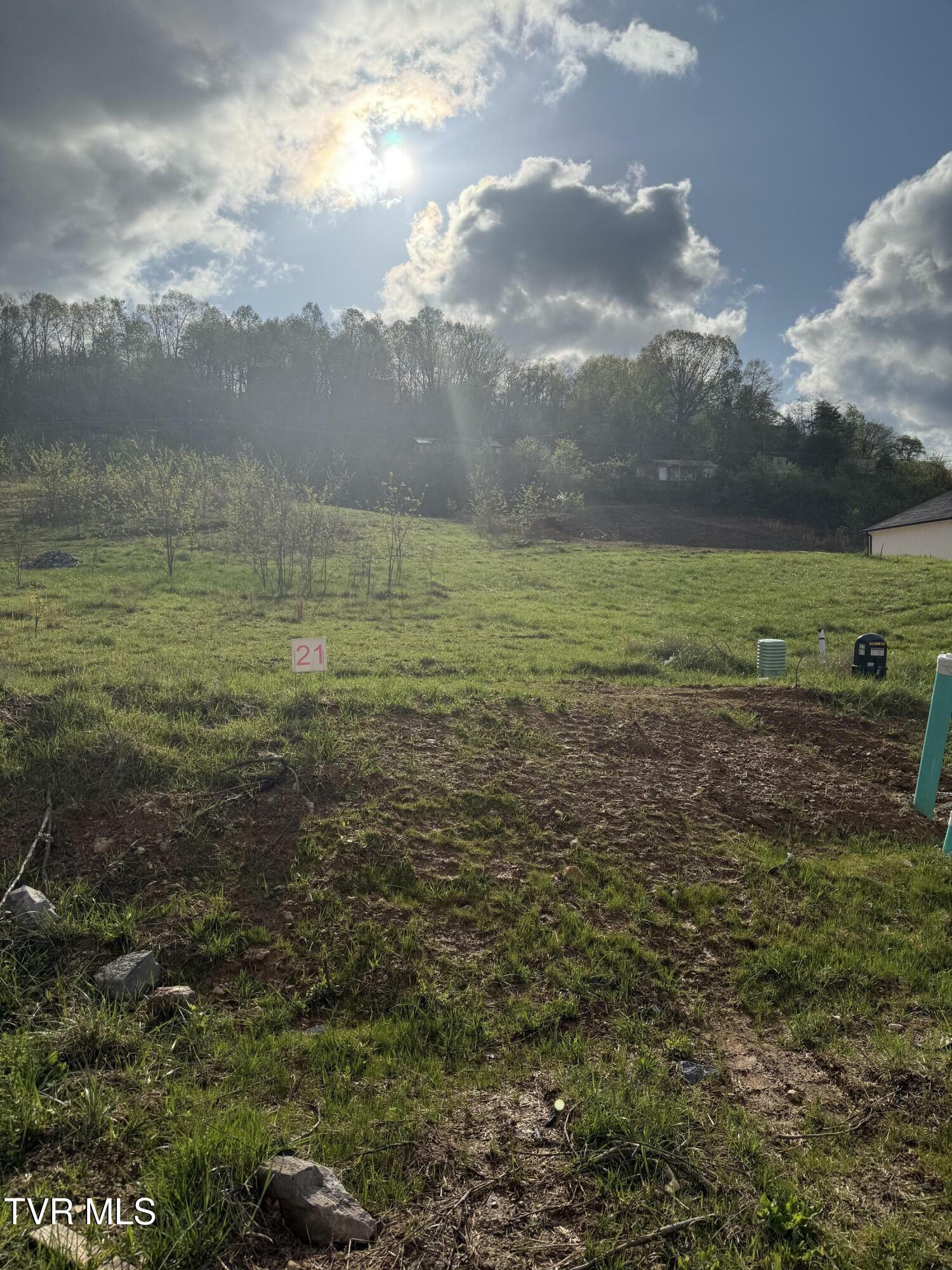 Property Photo: 829 Granby Road TN 37660