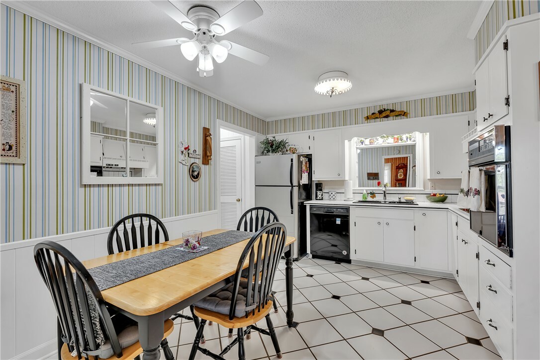 Property Photo: 267 Crescent Hill Drive SC 29671