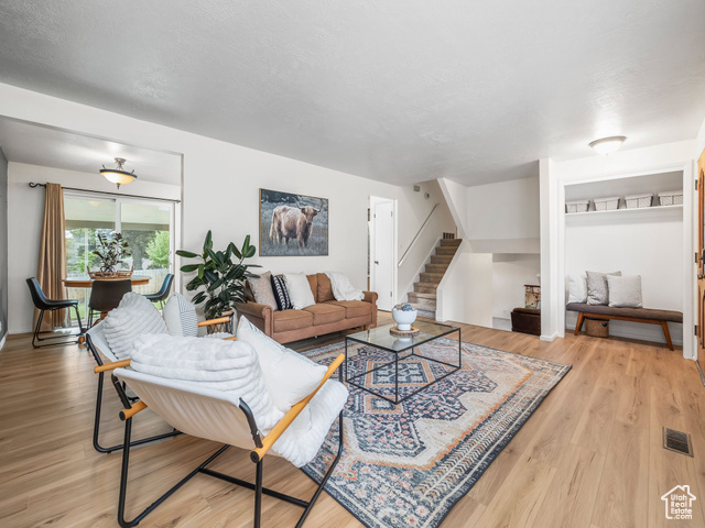 Property Photo: 686 Idaho Ave UT 84606
