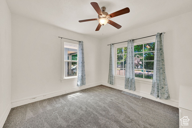 Property Photo: 2060 Quincy Ave UT 84401