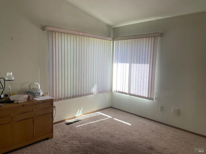559 Donner Lane  Ukiah CA 95482 photo