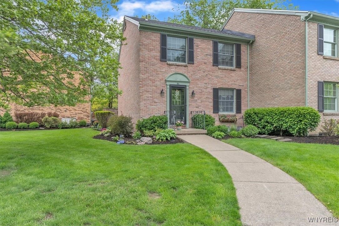 Property Photo:  86 Kenton Place  NY 14075