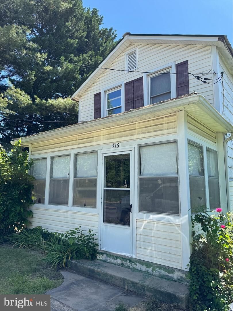 Property Photo:  316 S Church Street  VA 22611 