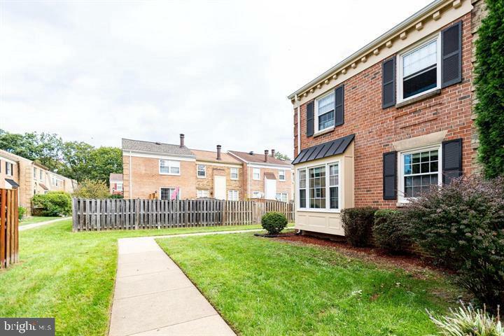 Property Photo: 6458 Franconia Road VA 22150