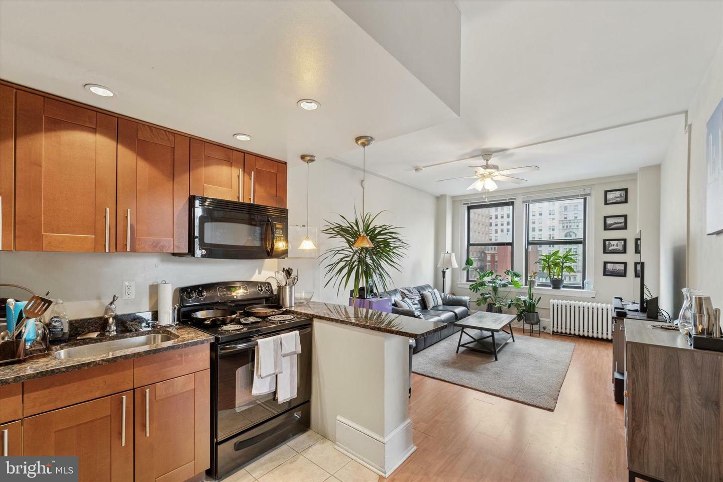 1324 Locust Street 605  Philadelphia PA 19107 photo