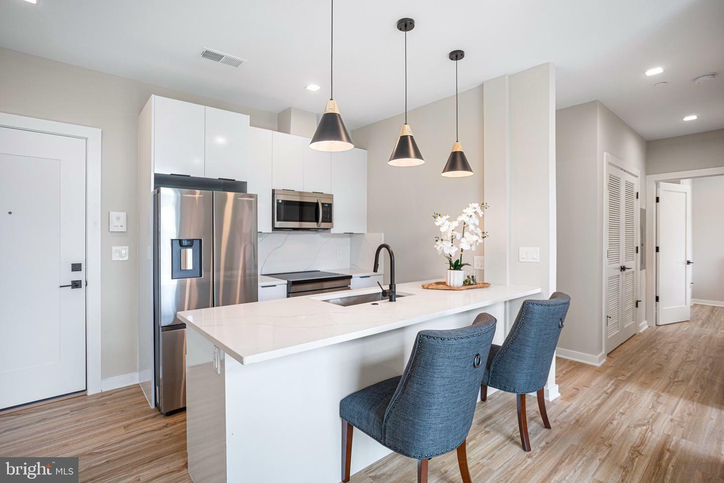 Property Photo: 1358 Florida Avenue NE 302 DC 20002