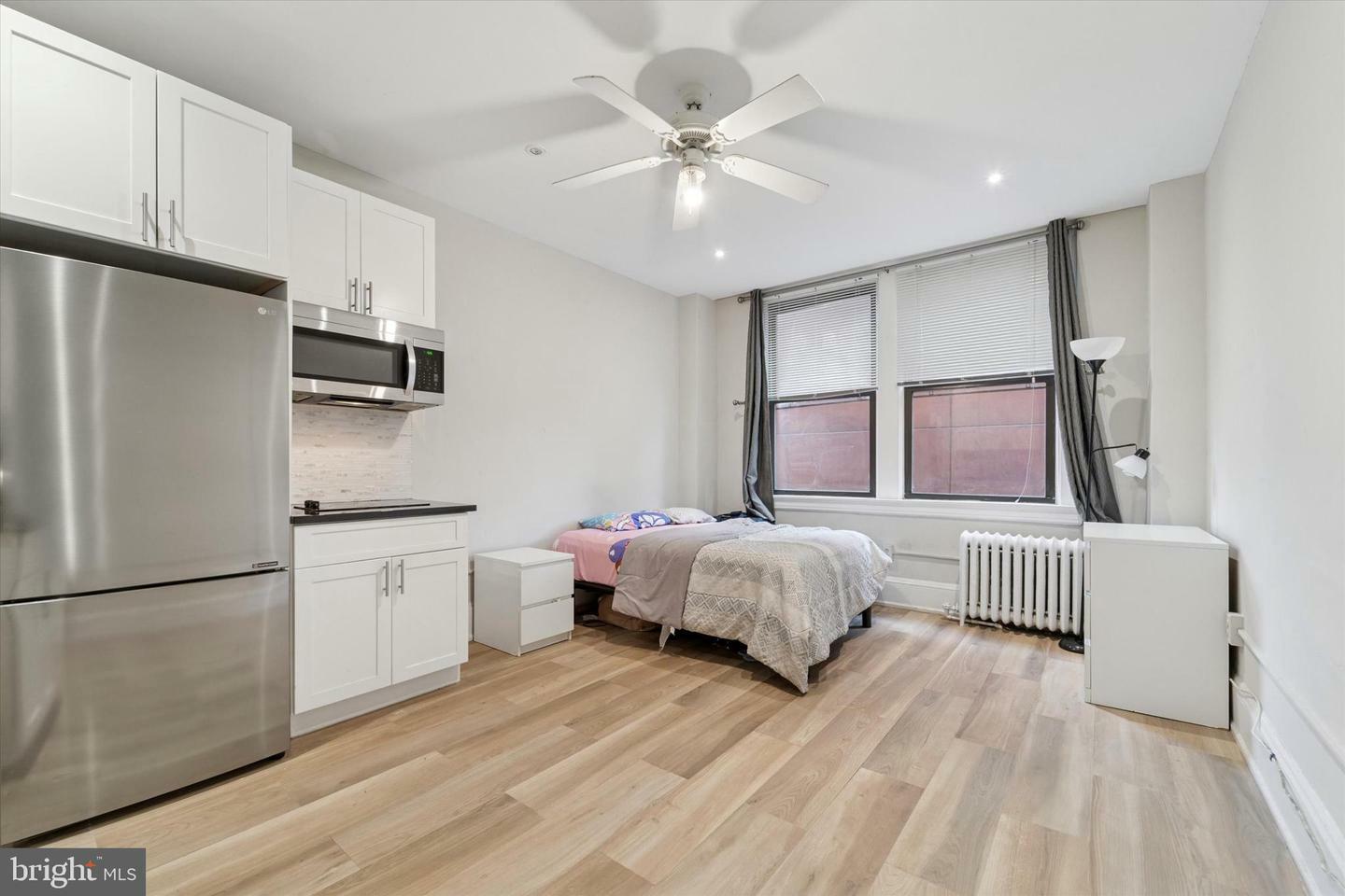 1324 Locust Street 924  Philadelphia PA 19107 photo