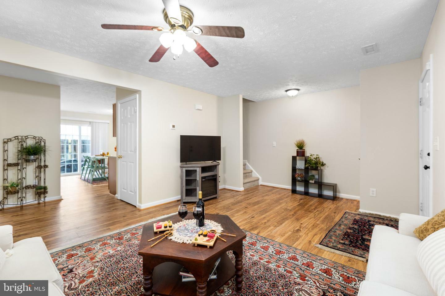 Property Photo: 2912 Broyhill Court VA 22408