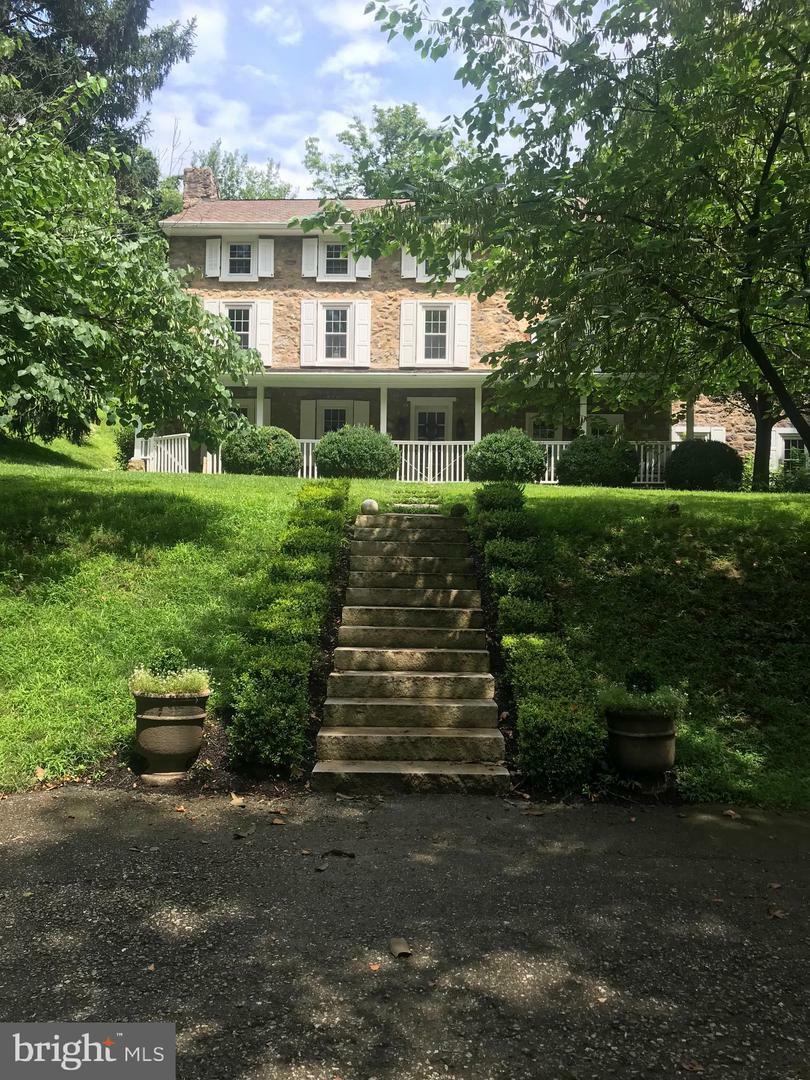Property Photo:  465 Clothier Springs Road  PA 19355 
