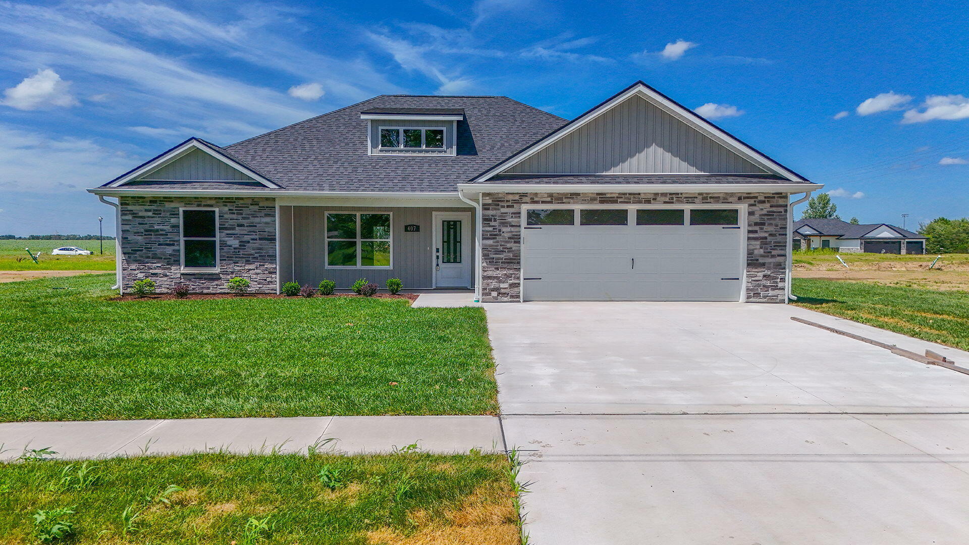 Property Photo: 407 W Francis St MO 65284