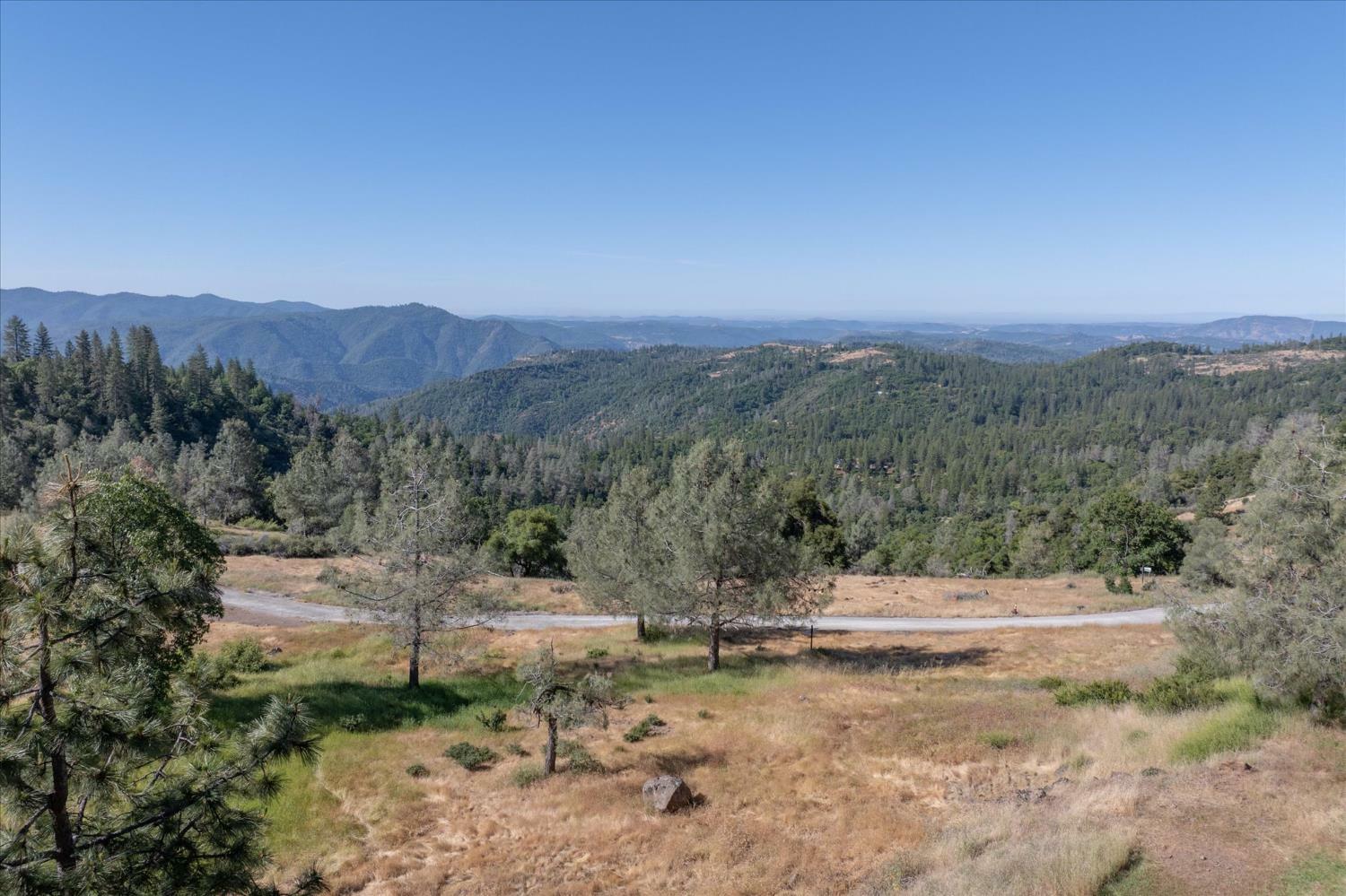 Property Photo:  1262 Heather Drive  CA 95247 