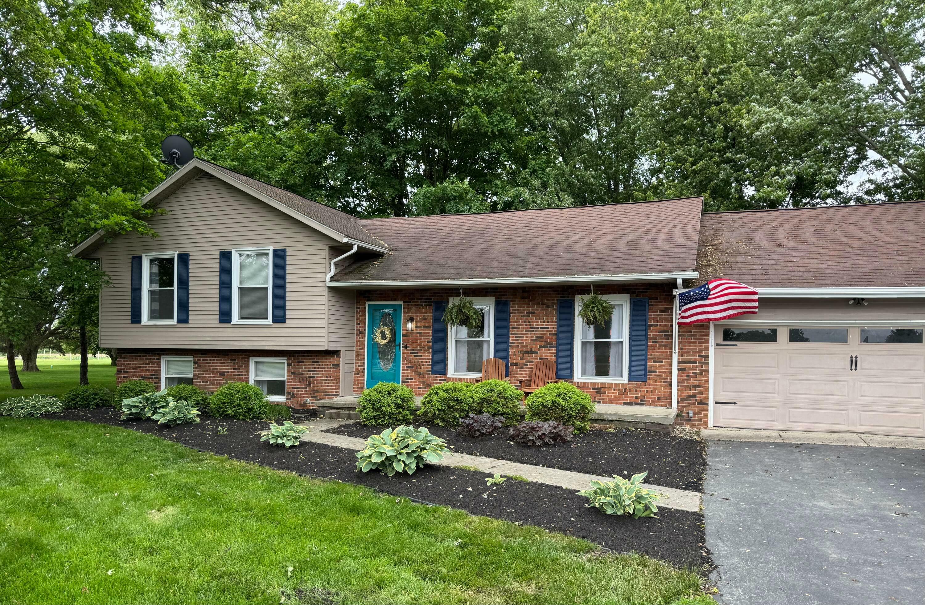 Property Photo: 4959 Hughes Road OH 43342