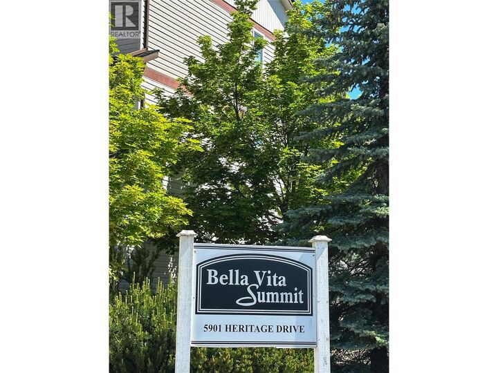 Property Photo:  5901 Heritage Drive 5  BC V1H 1Z5 