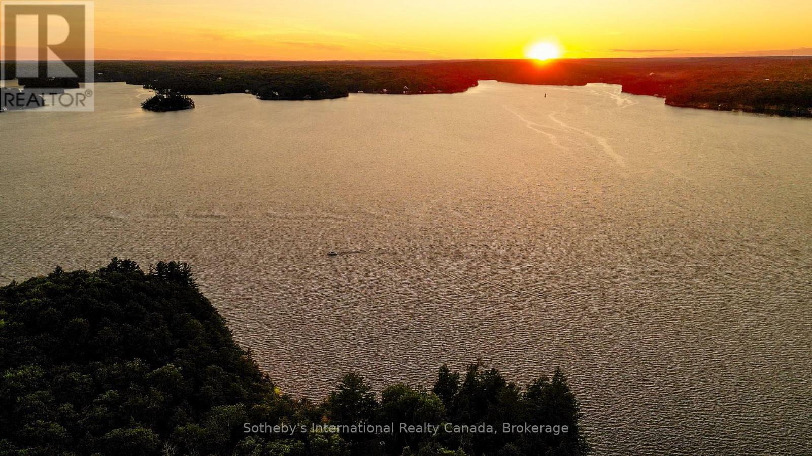 1124 Coate Road 8  Muskoka Lakes (Cardwell) ON P0C 1J0 photo
