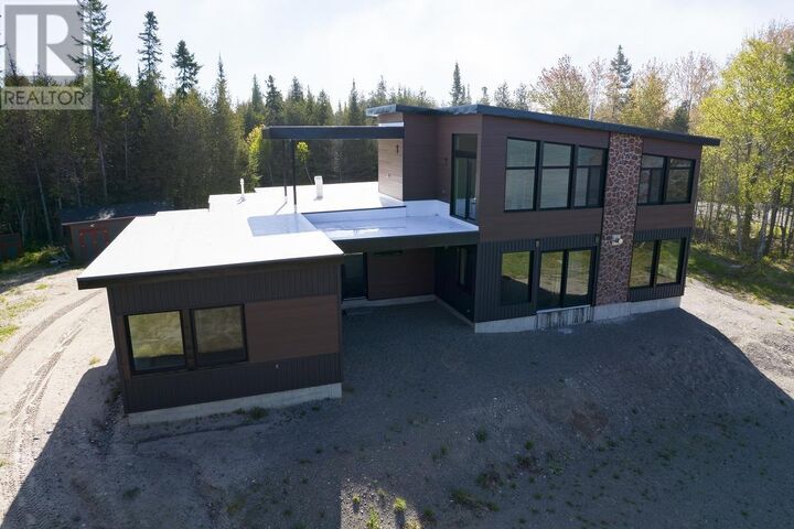 Property Photo:  937 Sunnyside Beach Rd  ON P6A 6K4 