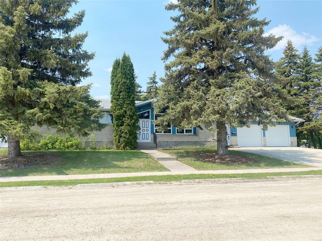 Property Photo: 309 Sixth Street MB R0E 0C0