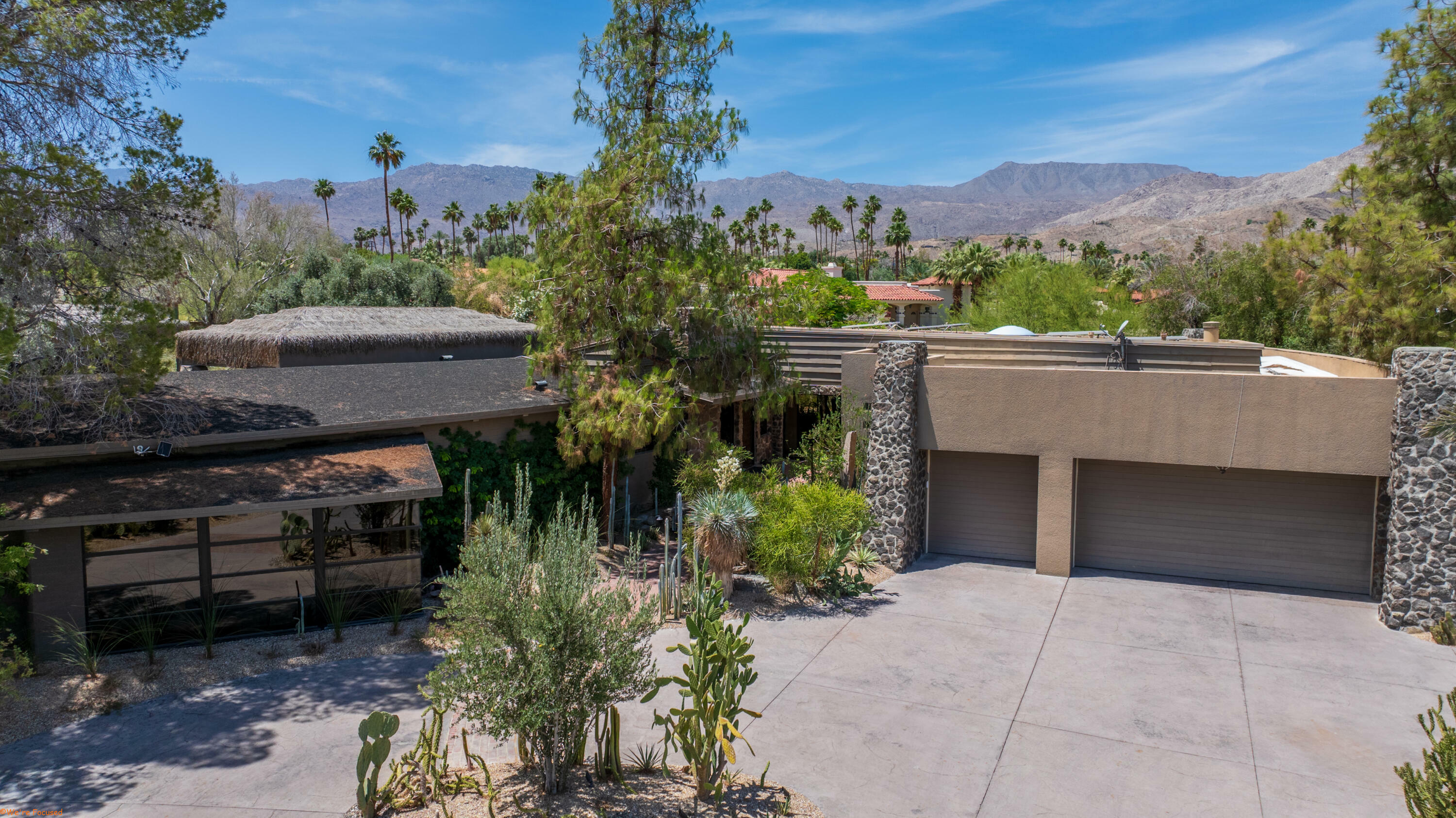 Property Photo: 73297 Grapevine Street CA 92260