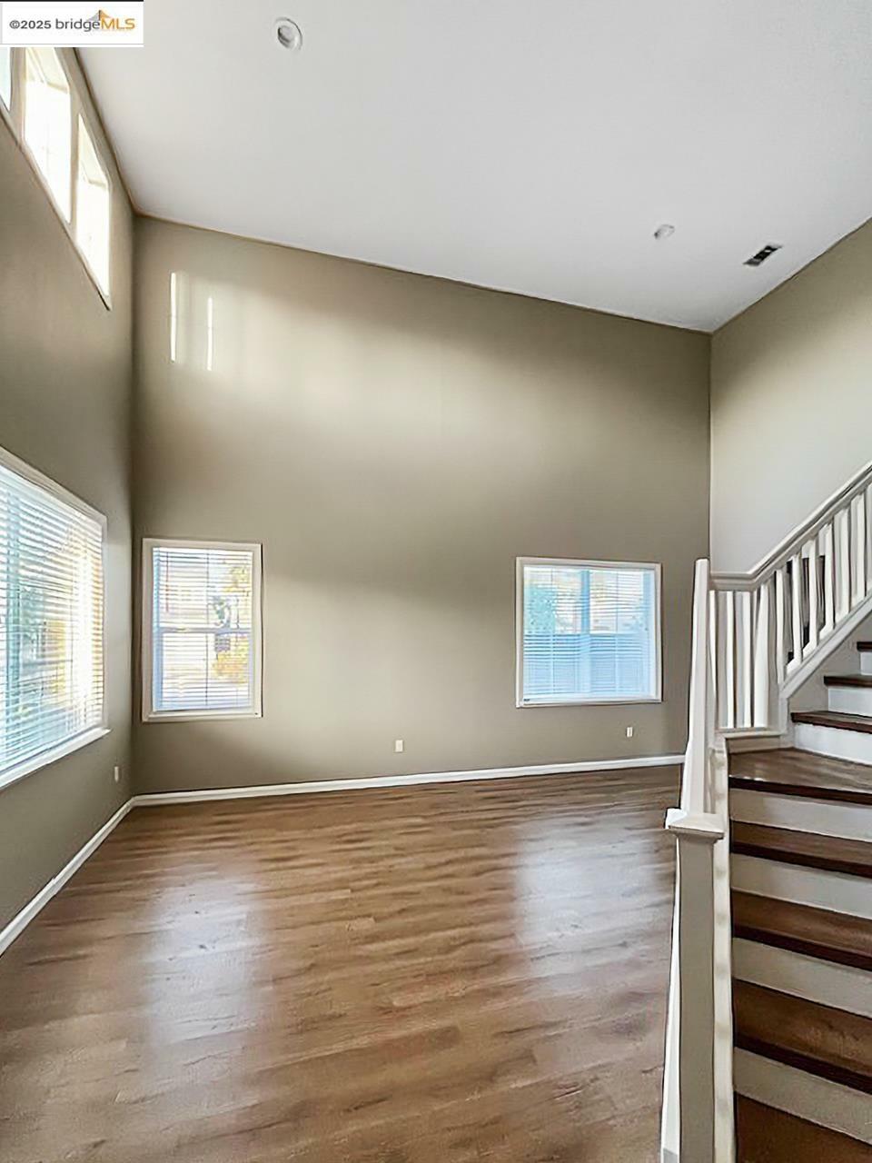 Property Photo:  1400 Spring St  CA 94513 