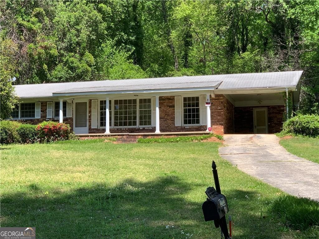 Property Photo:  2703 Arrowood Drive  GA 30344 