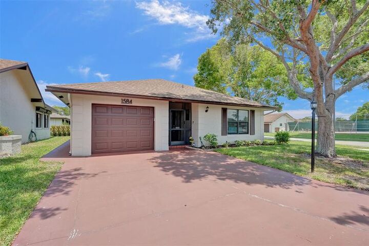 1584 SW 22nd Ter  Deerfield Beach FL 33442 photo