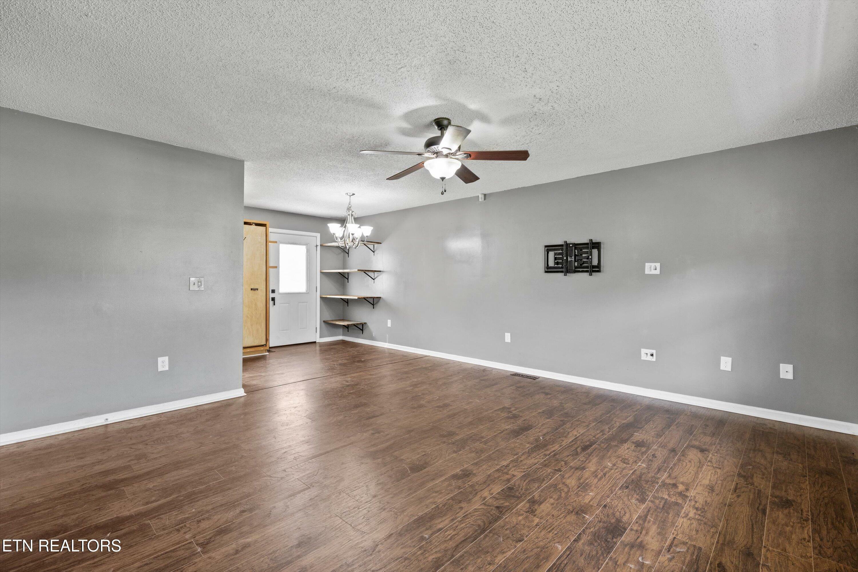 Property Photo: 11366 Unitia Rd TN 37737