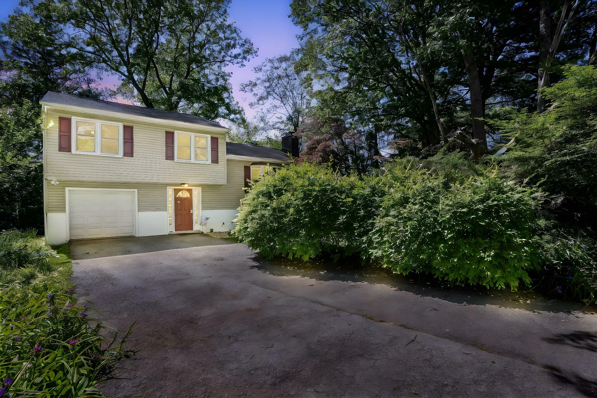 Property Photo: 7 Adele Court NY 10567
