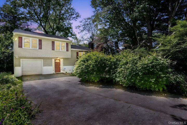7 Adele Court  Montrose NY 10548 photo
