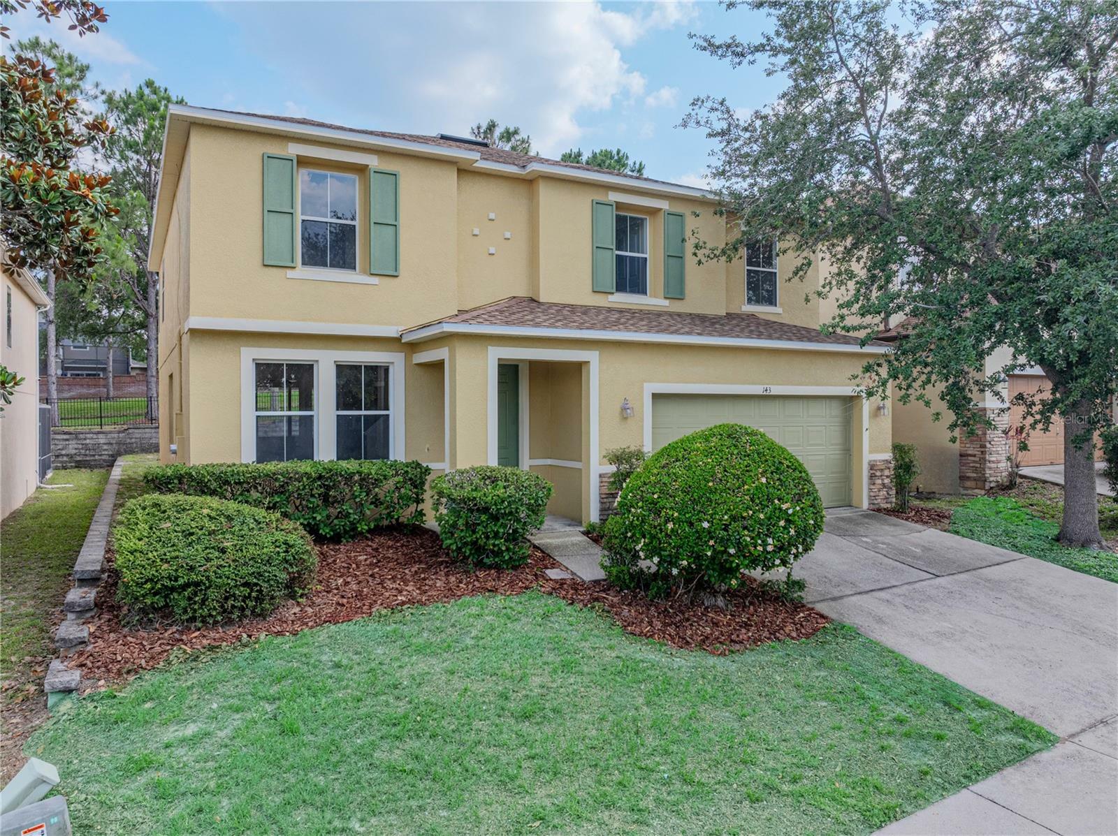 Property Photo: 143 Alfani Street FL 33896